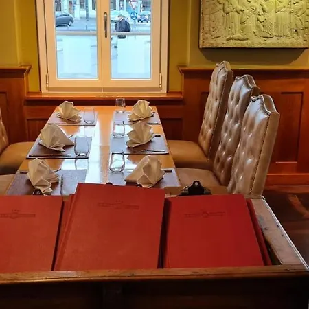 & Restaurant Sternen Koeniz Bei Bern 3* Koniz